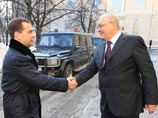 Дмитрий Медведев вновь посетил факультет журналистики МГУ на Моховой улице