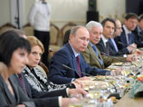 Единороссы предложили подебатировать о выборах, но оппозиция отказалась участвовать в "фарсе" Единороссы предложили подебатировать о выборах, но оппозиция отказалась участвовать в "фарсе"