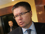 Улюкаев считает, что деньги могут перестать утекать из России "в любой момент"