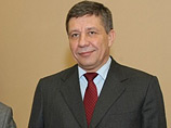 "Нам очень надо беречь солдат. На БМП сегодня все ездят наверху, потому что в этом "гробу" никто ехать не хочет. Надо делать другую машину", - заявил тогда Поповкин "Нам очень надо беречь солдат. На БМП сегодня все ездят наверху, потому что в этом "гробу" никто ехать не хочет. Надо делать другую машину", - заявил тогда Поповкин