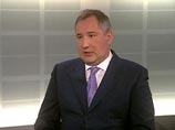 Рогозин, курирующий оборонно-промышленный комплекс, посетил поврежденную огнем подлодку вскоре после того, как пожар на ней был был потушен. После этого заверял, что субмарину отремонтируют в течение нескольких месяцев Рогозин, курирующий оборонно-промышленный комплекс, посетил поврежденную огнем подлодку вскоре после того, как пожар на ней был был потушен. После этого заверял, что субмарину отремонтируют в течение нескольких месяцев