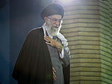 Духовный лидер Ирана аятолла Али Хаменеи в пятницу заявил, что Исламская республика не поддастся на международное давление, в частности, эмбарго Евросоюза на поставки иранской нефти, и продолжит разрабатывать свою ядерную программу