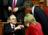 Греческий парламент принял закон о новом кредитном соглашении с ЕС и МВФ Греческий парламент принял закон о новом кредитном соглашении с ЕС и МВФ