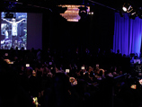Вручение Grammy: триумф Адель и посвящения Уитни Хьюстон (ВИДЕО)