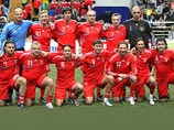 Российские ветераны обыграли украинцев в финале турнира "Кубок Легенд" Российские ветераны обыграли украинцев в финале турнира "Кубок Легенд"
