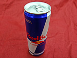 Из китайских магазинов изымают энергетический напиток Red Bull