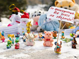 Игрушки из яйца, человечки лего и солдатики с бронетехникой "неправильно" подали заявку на митинг в Барнауле