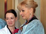 На следующий день после появления видеоролика с актрисой и общественным деятелем Чулпан Хаматовой премьер Владимир Путин посетил в ее компании Федеральный научный клинический центр детской онкологии, гематологии и иммунологии