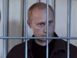 Накануне в Сети появился видеоролик, главным героем которого стал глава правительства РФ. Он назывался "Арест Владимира Путина" и был вирусной рекламой фильма "Покушение на Россию"