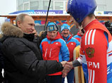 Премьер-министр РФ Владимир Путин в роли второго пилота прокатился по тренировочной бобслейной трассе в подмосковном учебно-тренировочном центре "Парамоново"