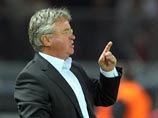 СМИ: Гус Хиддинк прибыл в Москву для переговоров с "Анжи" СМИ: Гус Хиддинк прибыл в Москву для переговоров с "Анжи"