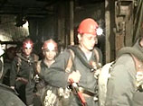 После обвала породы, который произошел на руднике "Потеряевский" близ города Рубцовска в Алтайском крае, на поверхность поднялись 99 человек
