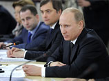 Как и Волошин, ВЦИОМ также отдает Путину победу в первом туре - 58,6% голосов