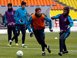 Тренировка команды мадридского "Реала" на стадионе Лужники, 20.02.2012