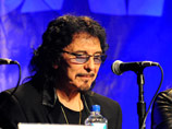 Британская рок-группа Black Sabbath не выступит в Москве и Петербурге. Как сообщается в пресс-релизе на официальном сайте группы, гастрольные планы пришлось скорректировать из-за болезни гитариста Тони Айомми Британская рок-группа Black Sabbath не выступит в Москве и Петербурге. Как сообщается в пресс-релизе на официальном сайте группы, гастрольные планы пришлось скорректировать из-за болезни гитариста Тони Айомми