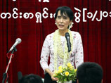 О "книжках Шарпа" мир узнал в начале 1990-х годов. Тогда, чтобы поддержать демократические порывы бирманцев во главе с лидером "Демократической лиги" Аун Сан Су Чжи, и был написан известный труд Шарпа "От диктатуры к демократии"
