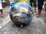 Объект, имеющий форму шара, диаметром около метра и весом порядка 30 килограммов был обнаружен 22 февраля
