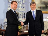Дмитрий Медведев и Алмазбек Атамбаев, 24 февраля 2012 года