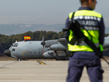 Два военно-транспортных самолета C-130 ВВС Испании, перевозившие ценный груз из штата Флорида, в минувшее воскресенье приземлились на военной базе в Мадриде Два военно-транспортных самолета C-130 ВВС Испании, перевозившие ценный груз из штата Флорида, в минувшее воскресенье приземлились на военной базе в Мадриде