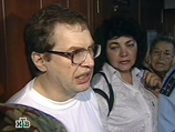 Сам Сергей Мавроди заявил, что МММ "пока недостаточно присутствует в Европе и вообще на Западе, хотя в структуре уже участвует 20 млн человек", поэтому планируется массированная рекламная кампания в западных СМИ Сам Сергей Мавроди заявил, что МММ "пока недостаточно присутствует в Европе и вообще на Западе, хотя в структуре уже участвует 20 млн человек", поэтому планируется массированная рекламная кампания в западных СМИ