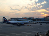  По данным Шереметьевского профсоюза летного состава (ШПЛС), в прошлом году с летчиками только одной авиакомпании "Аэрофлот" было зарегистрировано 22 инцидента "невыхода на связь"