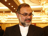 Посол Ирана в России Сейед Махмуд Реза Саджади обвинил в своем блоге российский госбанк ВТБ 24 в намерении заблокировать счета иранского посольства, которое с ним сотрудничает