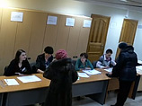 Часть участков в Кузбассе открылись на два часа раньше - для шахтеров и рабочих Часть участков в Кузбассе открылись на два часа раньше - для шахтеров и рабочих