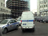 В Москве двоих наблюдателей забрали в полицию, обвинив в сексуальных домогательствах к члену УИК В Москве двоих наблюдателей забрали в полицию, обвинив в сексуальных домогательствах к члену УИК