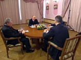 Избранный президентом в третий раз Владимир Путин встречался со своими вчерашними соперниками и сделал в адрес Прохорова ряд вполне конкретных заявлений