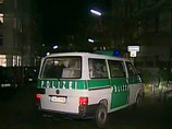В Германии 78-летний мужчина расстрелял в больнице двух врачей, а потом ранил гнавшегося за ним полицейского В Германии 78-летний мужчина расстрелял в больнице двух врачей, а потом ранил гнавшегося за ним полицейского