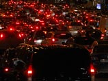 Накануне Москва встала в гигантских пробках, уровень которых оценивался в десять баллов из максимальных десяти возможных Накануне Москва встала в гигантских пробках, уровень которых оценивался в десять баллов из максимальных десяти возможных