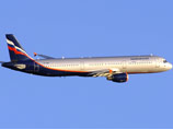 В самолет А320, который должен был перевозить спортсменов и журналистов, на подлете к Сочи попала молния. Задержка вылета была связана с тем, что специалисты-авиатехники тщательно проверяли машину В самолет А320, который должен был перевозить спортсменов и журналистов, на подлете к Сочи попала молния. Задержка вылета была связана с тем, что специалисты-авиатехники тщательно проверяли машину