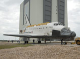 Напомним, США отказались от использования шаттлов, последний из которых - Discovery - совершил полет летом 2011 года Напомним, США отказались от использования шаттлов, последний из которых - Discovery - совершил полет летом 2011 года