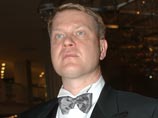 Путин и Медведев формируют новое правительство. Пресса: из Кремля убирают знаменитого шоумена Путин и Медведев формируют новое правительство. Пресса: из Кремля убирают знаменитого шоумена