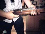 В Хакасии ревнивый полицейский застрелил свою девушку и остался на свободе после слов, что проверял работу подствольного фонарика В Хакасии ревнивый полицейский застрелил свою девушку и остался на свободе после слов, что проверял работу подствольного фонарика