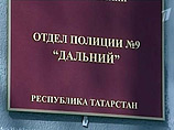 Звезды на ногах означают неповиновение закону, не исключено, что полицейские из принципа заставляли Назарова встать на колени, а когда тот отказался, зверски избили его и изнасиловали при помощи бутылки Звезды на ногах означают неповиновение закону, не исключено, что полицейские из принципа заставляли Назарова встать на колени, а когда тот отказался, зверски избили его и изнасиловали при помощи бутылки