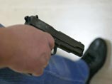 Неизвестный мужчина во французском городе застрелил троих военных Неизвестный мужчина во французском городе застрелил троих военных