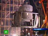 Реставраторы демонтировали колесницу и статую "Богиня Победы" с Триумфальной арки в Москве