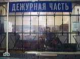 В пятницу "Интерфаксу" стало известно об инциденте в Гатчине Ленинградской области. Там мужчина, ранее задержанный в состоянии алкогольного опьянения и помещенный в камеру УВД, вскоре попал в больницу в коме и с многочисленными травмами головы В пятницу "Интерфаксу" стало известно об инциденте в Гатчине Ленинградской области. Там мужчина, ранее задержанный в состоянии алкогольного опьянения и помещенный в камеру УВД, вскоре попал в больницу в коме и с многочисленными травмами головы