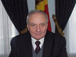 Молдавский парламент в пятницу избрал президентом страны 63-летнего председателя Высшего Совета магистратуры Николая Тимофти