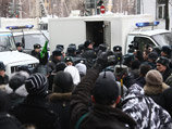 В Казани акция против полицейского произвола обернулась потасовкой с полицией
В Казани акция против полицейского произвола обернулась потасовкой с полицией