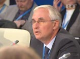 Оппозиция заподозрила, что Администрация Президента готовится отменить старую Конституцию Оппозиция заподозрила, что Администрация Президента готовится отменить старую Конституцию