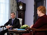 Медведев под конец срока стал "невыездным". СМИ: Западу он неинтересен, там уже ждут "подвоха" от Путина