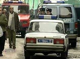В Москве из-за самоубийцы эвакуировали дом. Он спрыгнул, но серьезных травм не получил В Москве из-за самоубийцы эвакуировали дом. Он спрыгнул, но серьезных травм не получил