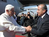 Папа Римский Бенедикт XVI впервые прибыл в Мексику Папа Римский Бенедикт XVI впервые прибыл в Мексику