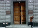Ранее сообщалось, что Служба безопасности Украины (СБУ) приостановила расследование уголовного дела в отношении Мельниченко в связи с тем, что его местонахождение не было установлено
