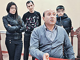 Родные подростков подчеркивают, что их дети - скромные и застенчивые, а сами участники драки выдвигают версию, что им просто пришлось защищаться от агрессивного Шмойлова, который якобы сам набросился на них с криком: - "Надоели хачи!" Родные подростков подчеркивают, что их дети - скромные и застенчивые, а сами участники драки выдвигают версию, что им просто пришлось защищаться от агрессивного Шмойлова, который якобы сам набросился на них с криком: - "Надоели хачи!"