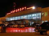 В аэропорту Нижнего Новгорода задержали самолет S7 на Москву: искали бомбу В аэропорту Нижнего Новгорода задержали самолет S7 на Москву: искали бомбу
