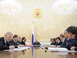 Совещание по проблемам вооружений у премьер-минстра Владимира Путина привело в замешательство заокеанскую публику: американские журналисты с удивлением услышали, что российские военные признаются в намерении создавать запрещенные виды оружия Совещание по проблемам вооружений у премьер-минстра Владимира Путина привело в замешательство заокеанскую публику: американские журналисты с удивлением услышали, что российские военные признаются в намерении создавать запрещенные виды оружия