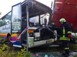 В Польше грузовик столкнулся с шахтерским автобусом: погибли восемь человек В Польше грузовик столкнулся с шахтерским автобусом: погибли восемь человек